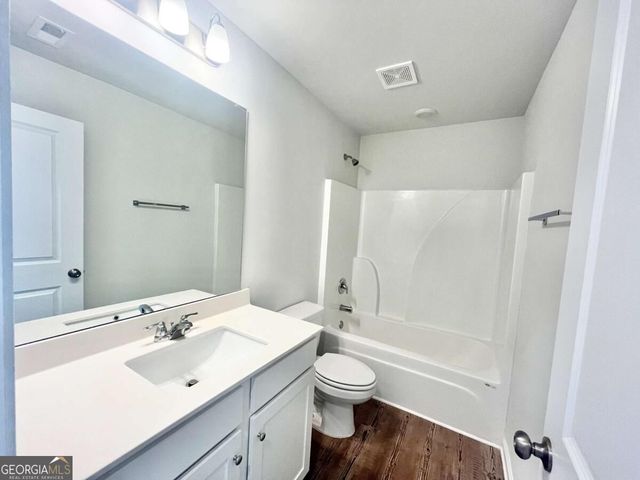 5129 Sidney Square, Flowery Branch, GA 30542