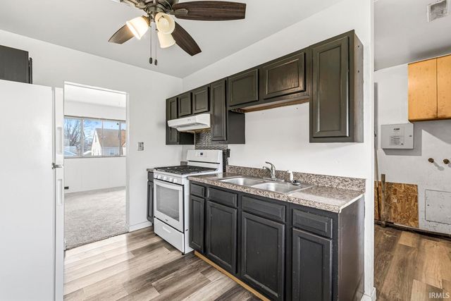 2110 S Gertrude Street, South Bend, IN 46613