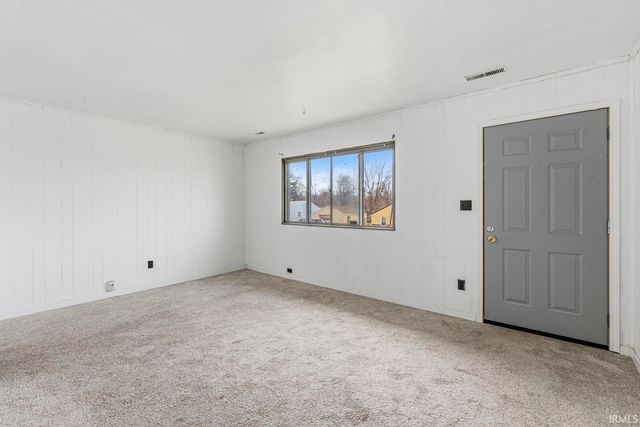 2110 S Gertrude Street, South Bend, IN 46613