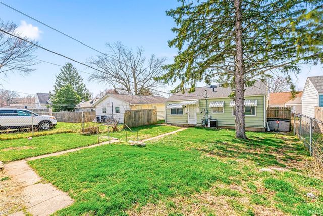 2110 S Gertrude Street, South Bend, IN 46613