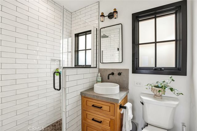 229 Marine Place, Manhattan Beach, CA 90266