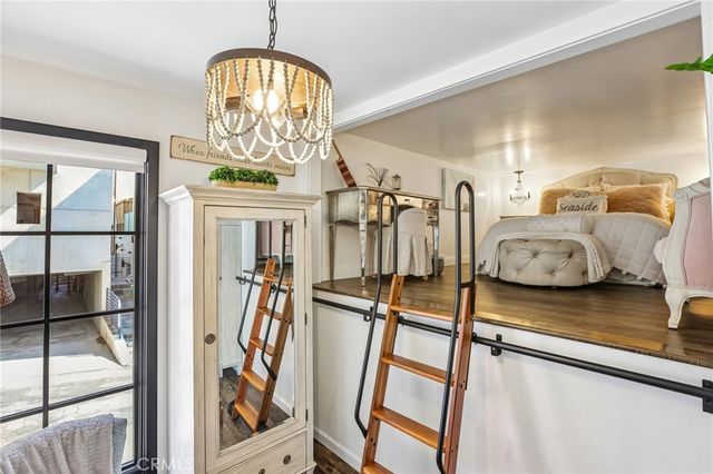 229 Marine Place, Manhattan Beach, CA 90266