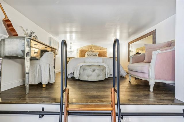 229 Marine Place, Manhattan Beach, CA 90266