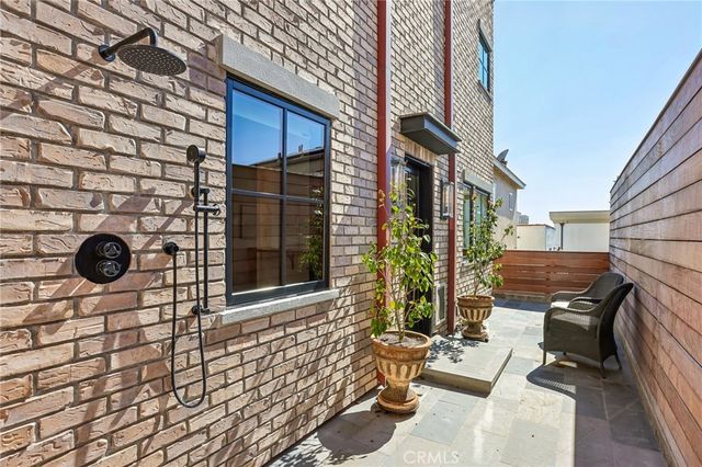 229 Marine Place, Manhattan Beach, CA 90266