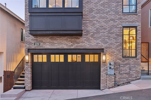 229 Marine Place, Manhattan Beach, CA 90266