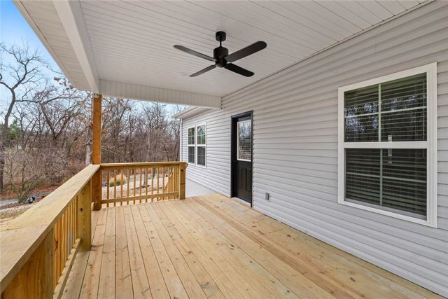 2 Ellwood Circle, Bella Vista, AR 72715