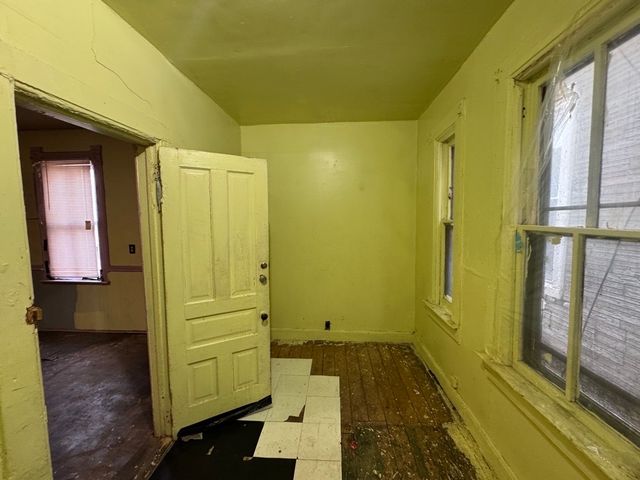 5556 S Princeton Avenue, Chicago, IL 60621