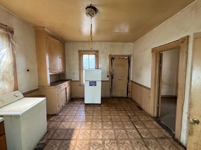 5556 S Princeton Avenue, Chicago, IL 60621