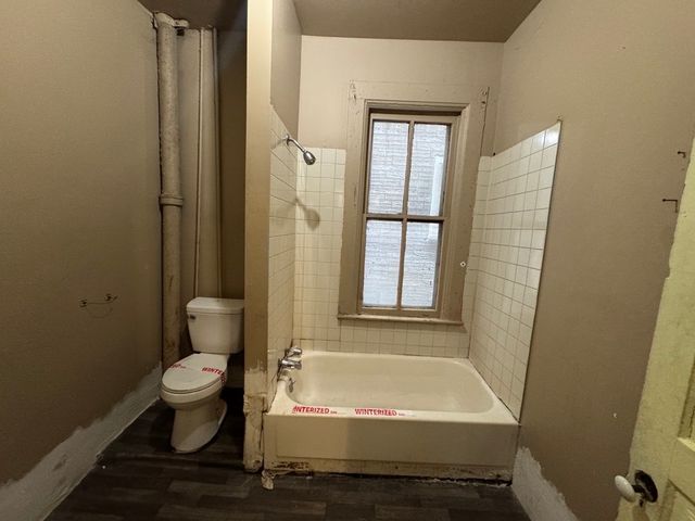 5556 S Princeton Avenue, Chicago, IL 60621