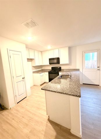 9201 Red Fox Trail, Mckinney, TX 75071