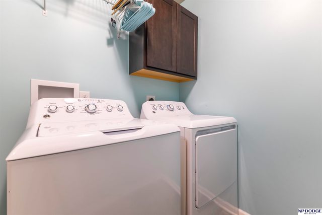 9406 S 173rd Street, Omaha, NE 68136