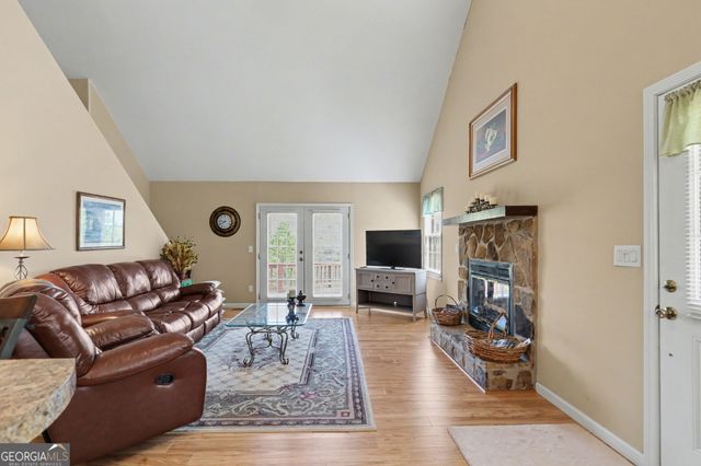 542 Eastern Cross Lane, Clayton, GA 30525