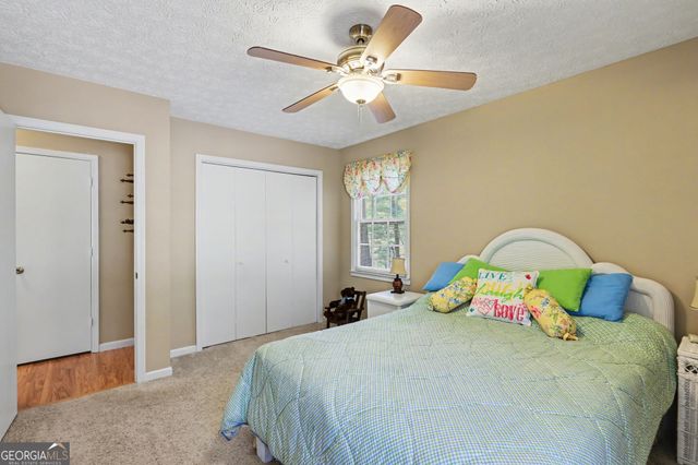 542 Eastern Cross Lane, Clayton, GA 30525
