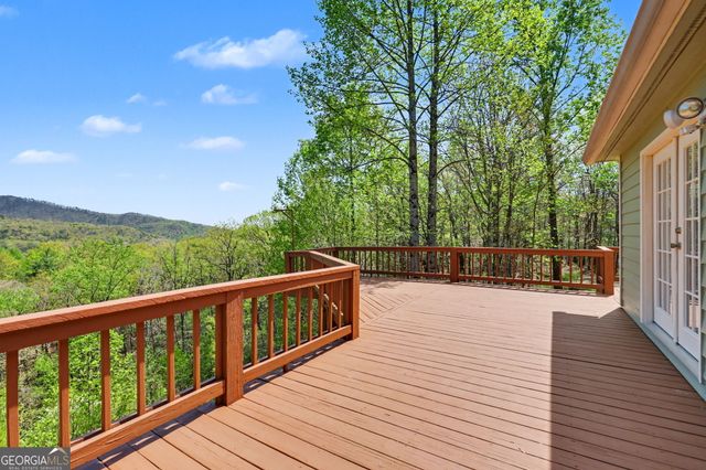 542 Eastern Cross Lane, Clayton, GA 30525