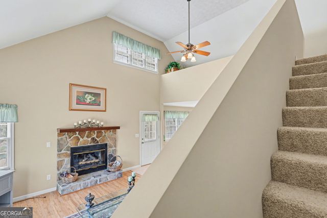 542 Eastern Cross Lane, Clayton, GA 30525