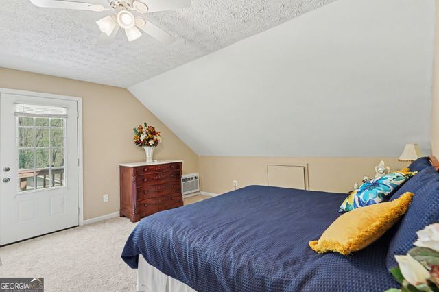542 Eastern Cross Lane, Clayton, GA 30525