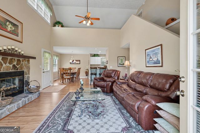 542 Eastern Cross Lane, Clayton, GA 30525