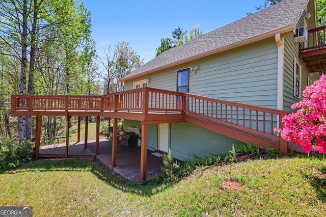 542 Eastern Cross Lane, Clayton, GA 30525
