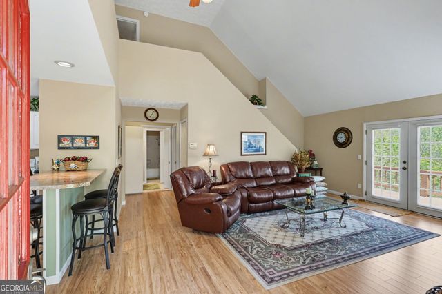 542 Eastern Cross Lane, Clayton, GA 30525