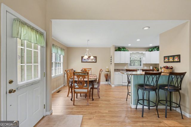 542 Eastern Cross Lane, Clayton, GA 30525