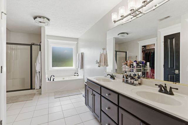 108 Crooked Creek Ln, Hendersonville, TN 37075