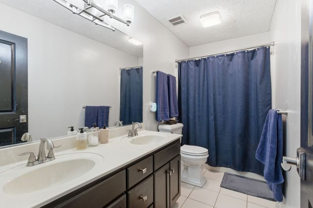 108 Crooked Creek Ln, Hendersonville, TN 37075
