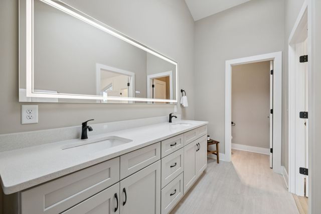1117B Chester Ave B, Nashville, TN 37206