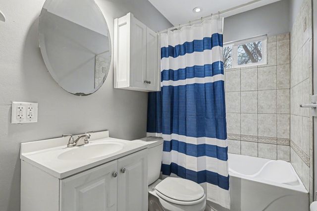 1018 Burr Oak Street, Albion City, MI 49224