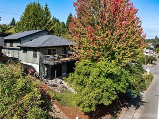 217 N 7th Avenue SW, Tumwater, WA 98512