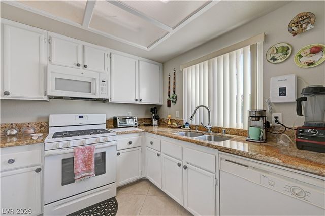 8649 Caribbean Court, Las Vegas, NV 89117