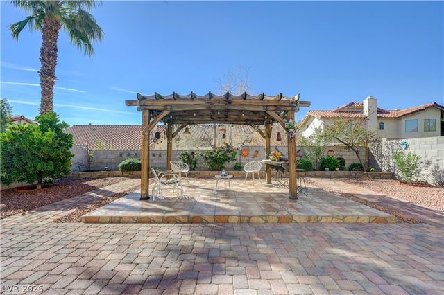 8649 Caribbean Court, Las Vegas, NV 89117