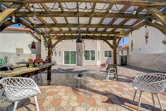 8649 Caribbean Court, Las Vegas, NV 89117