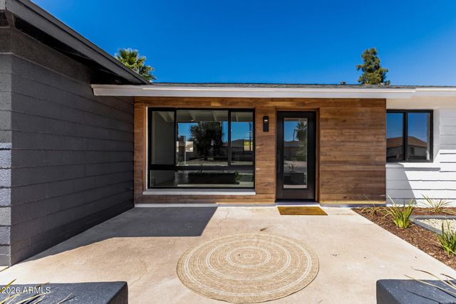 1244 E HERMOSA Drive, Tempe, AZ 85282