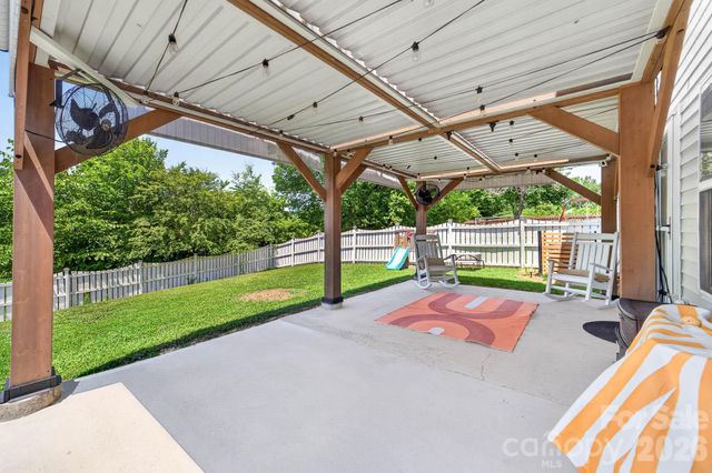 405 Galesburg Drive, Monroe, NC 28110