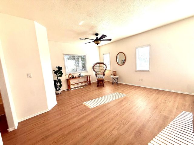 5432 Caballo Court NE, Rio Rancho, NM 87144