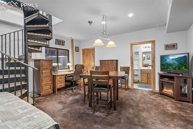 1001 E Bison Creek Trail, Divide, CO 80814