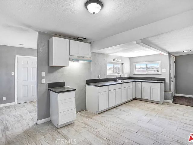 25372 Agate, Barstow, CA 92311