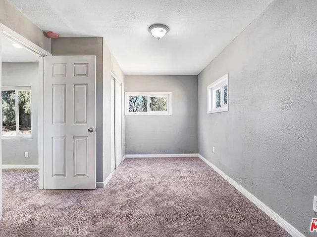 25372 Agate, Barstow, CA 92311