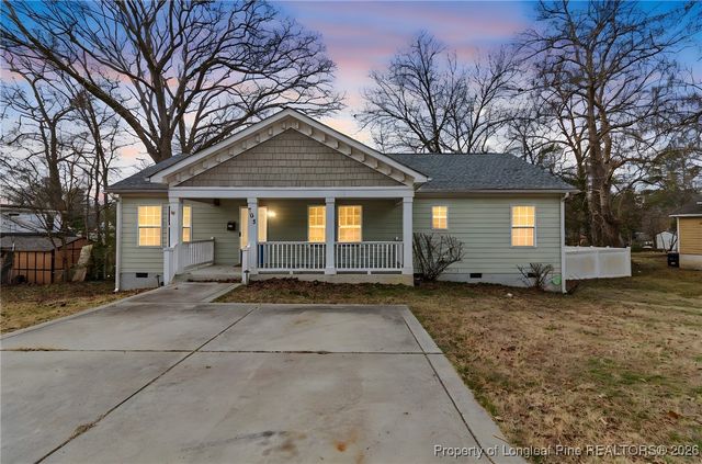 709 Hawkins Avenue, Sanford, NC 27330