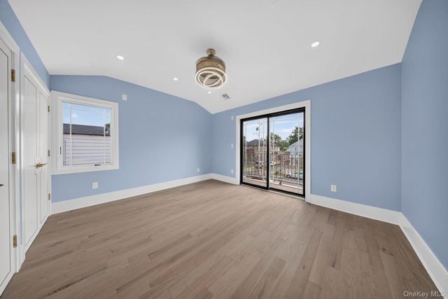 946 Cherry Lane, Garden City Park, NY 11001