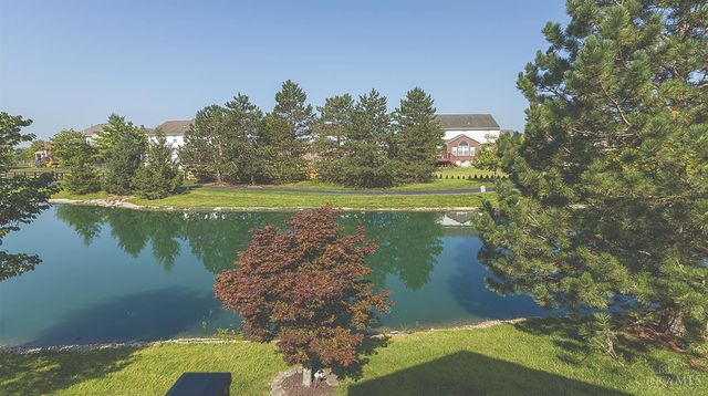8199 Jeannes Creek Lane, West Chester, OH 45069