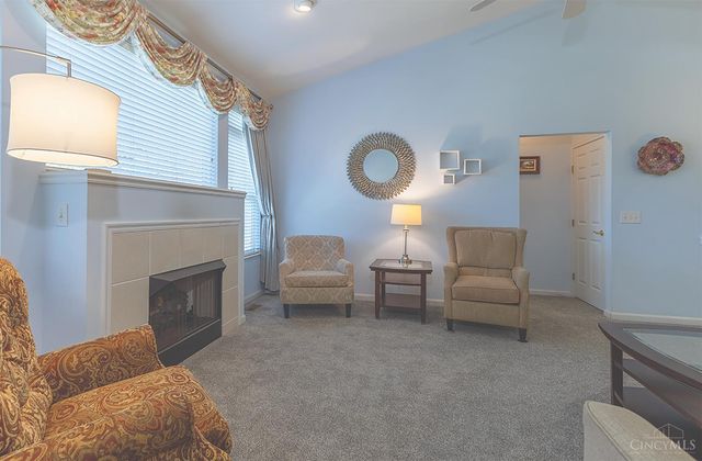 8199 Jeannes Creek Lane, West Chester, OH 45069