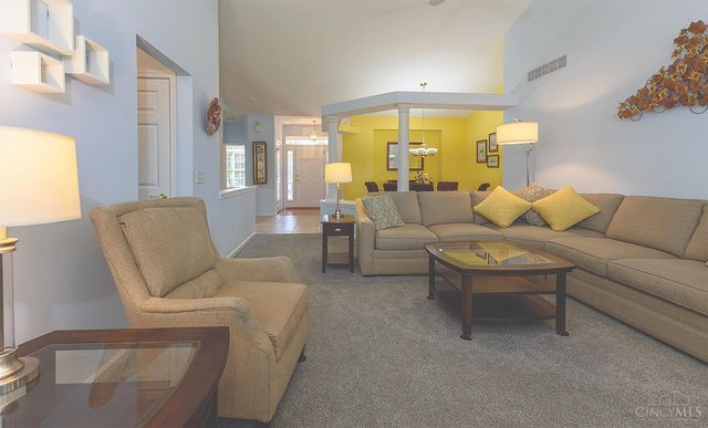8199 Jeannes Creek Lane, West Chester, OH 45069
