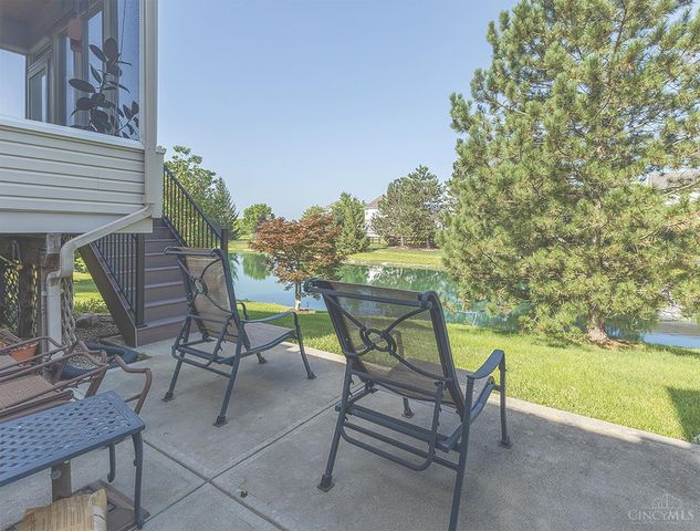 8199 Jeannes Creek Lane, West Chester, OH 45069