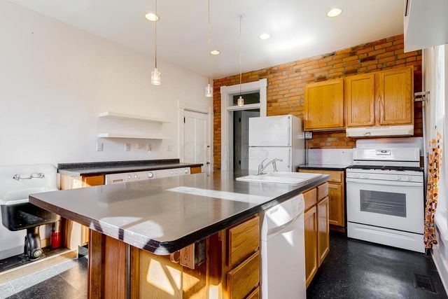 351 W 3rd Avenue, Columbus, OH 43201