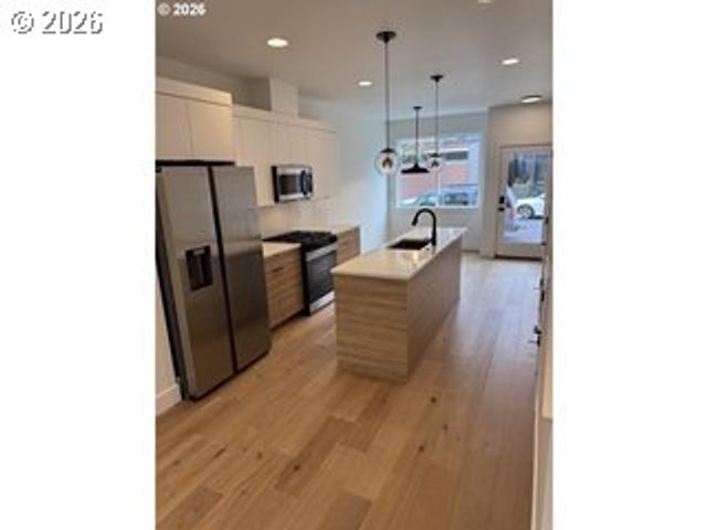 2020 Se 34TH Ave, Portland, OR 97214