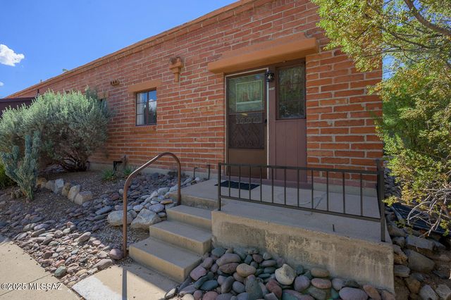 265 S Paseo Sarta, Green Valley, AZ 85614
