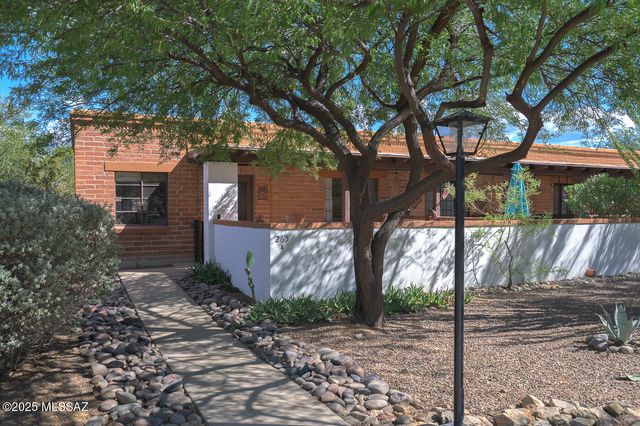 265 S Paseo Sarta, Green Valley, AZ 85614