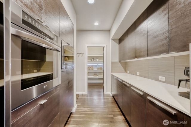 5658 S 328th Place, Auburn, WA 98001