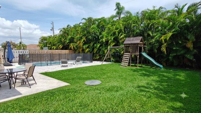 2043 SE Camilo Street, Port St. Lucie, FL 34952